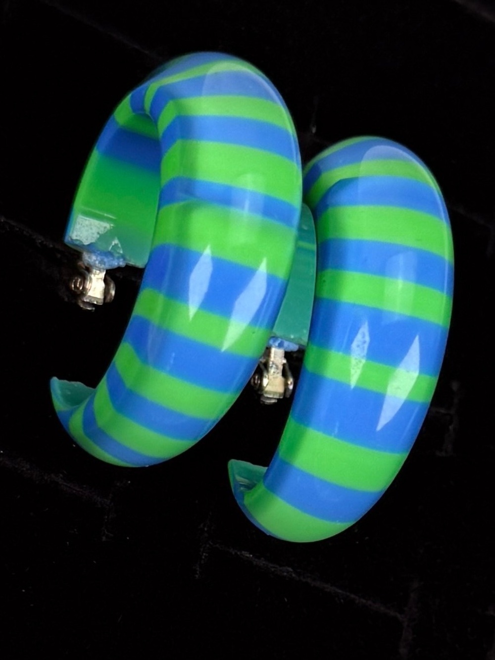 Vintage green and blue retro clip on hoop pierced earrings